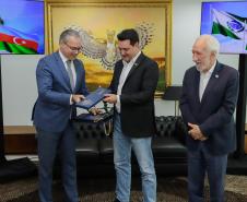 Governador recebe embaixador do Azerbaijão e destaca potenciais produtivos do Paraná