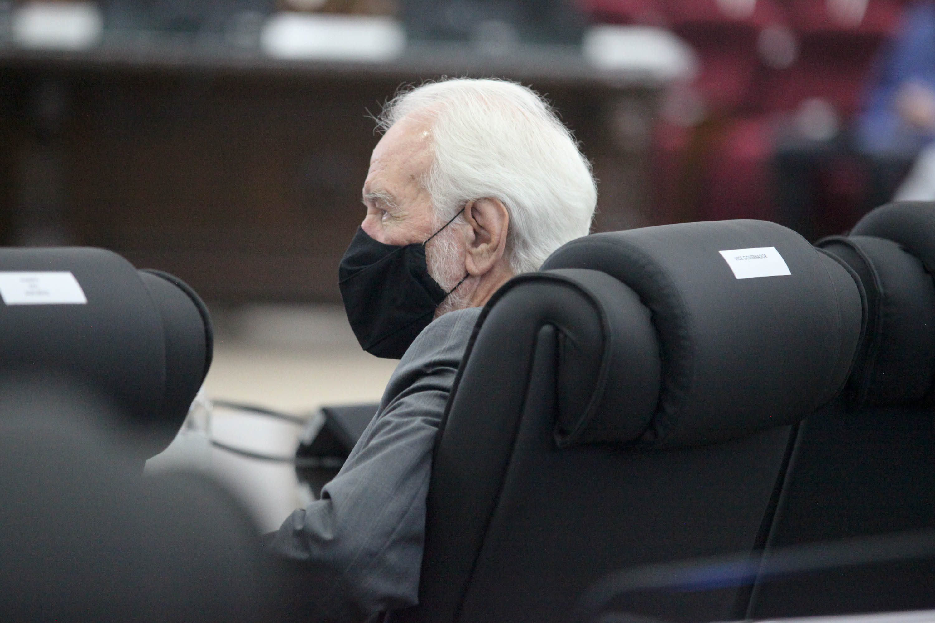 Darci Piana é agraciado com medalha “Distinção Judiciária” do TJPR