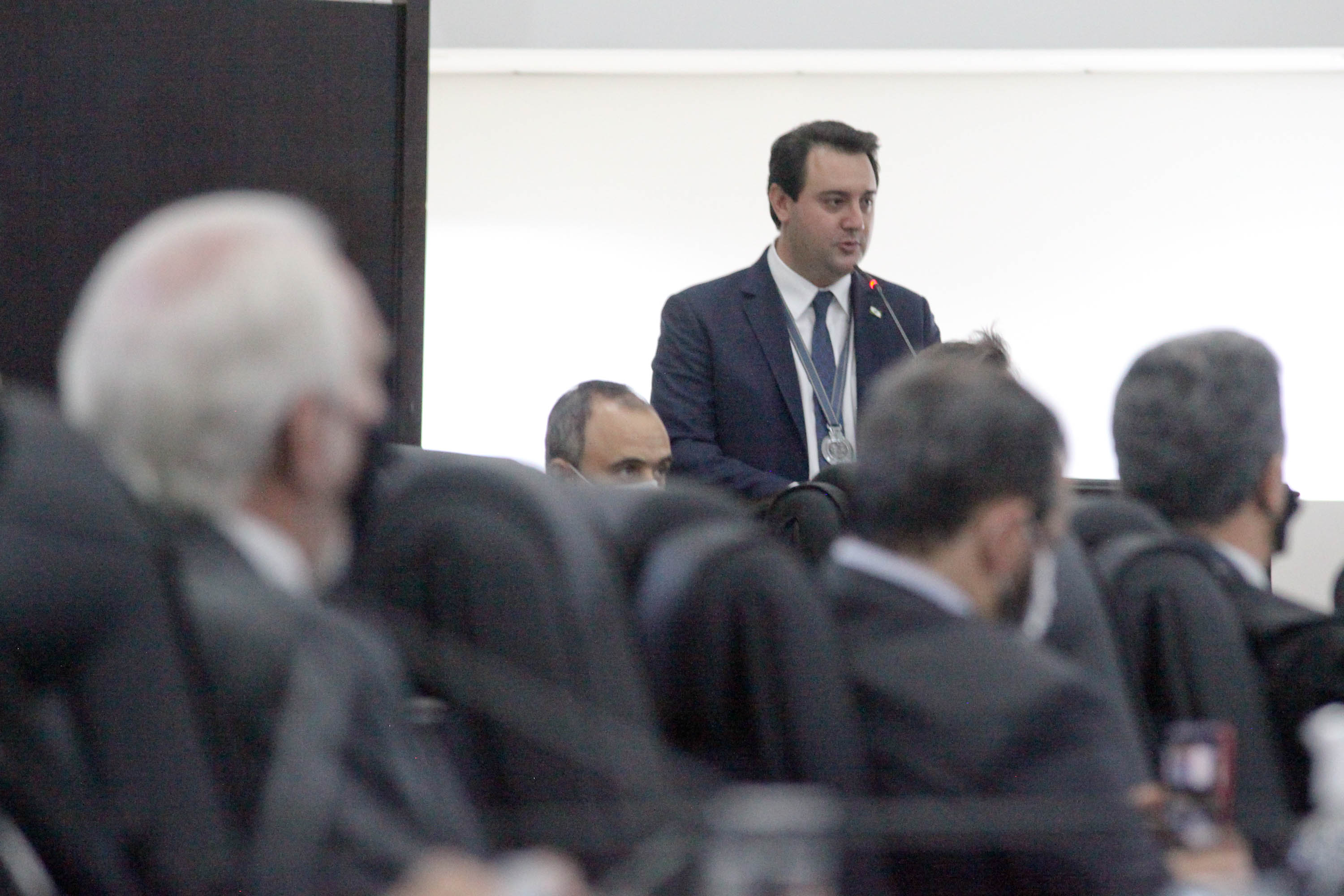 Darci Piana é agraciado com medalha “Distinção Judiciária” do TJPR