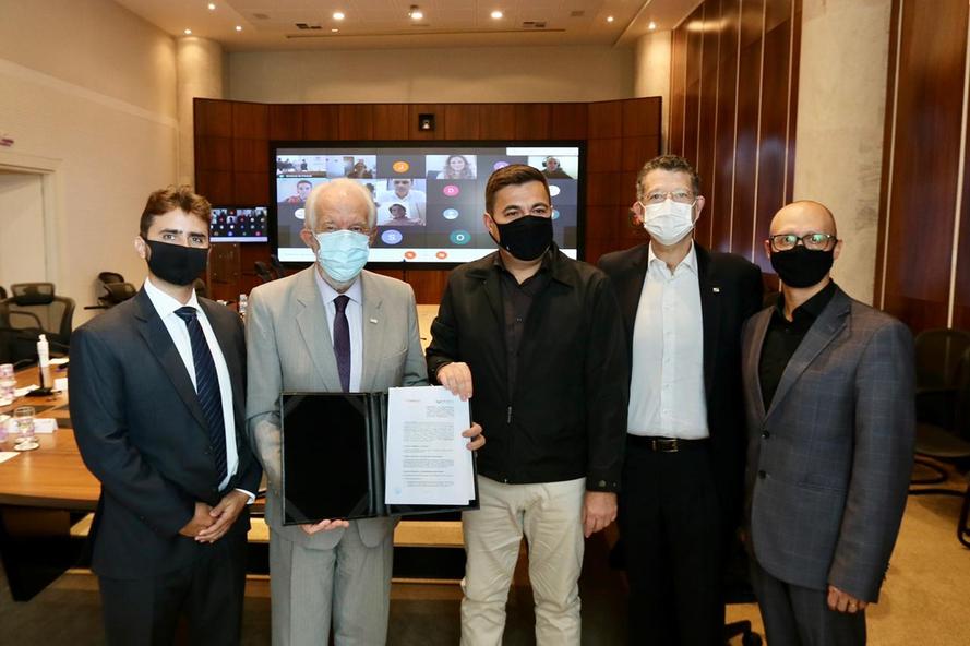 Invest Paraná assina acordo com Banco de Desenvolvimento Fonplata