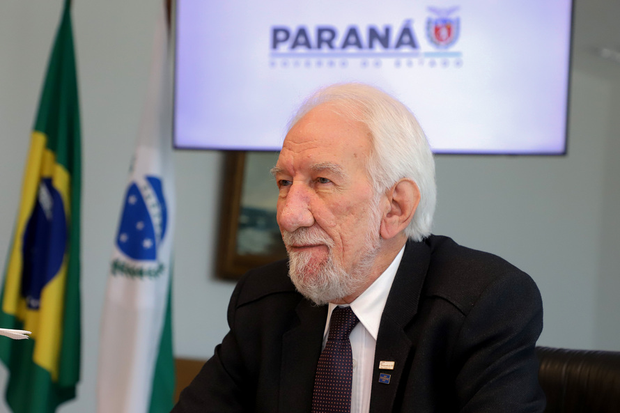 Estado reforça compromisso com as cooperativas, que investirão R$ 30,3 bilhões no Paraná até 2026