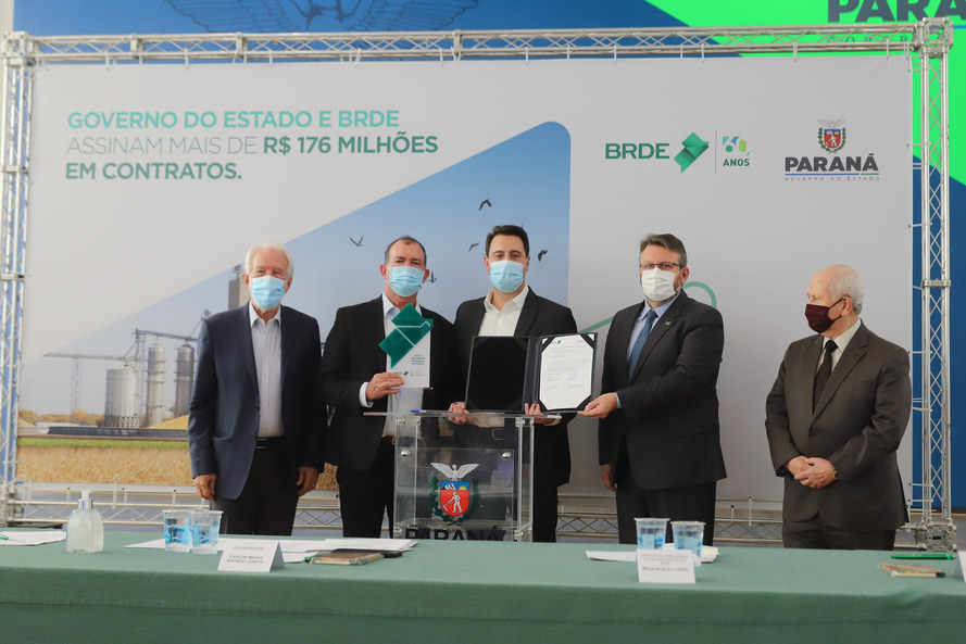 BRDE libera R$ 176 milhões em financiamento para melhorias em cooperativas paranaenses