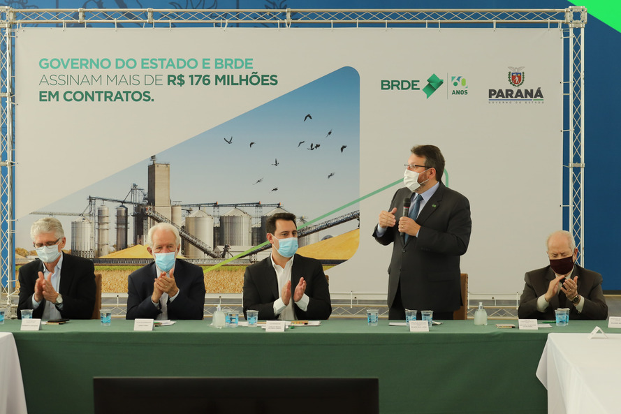 BRDE libera R$ 176 milhões em financiamento para melhorias em cooperativas paranaenses