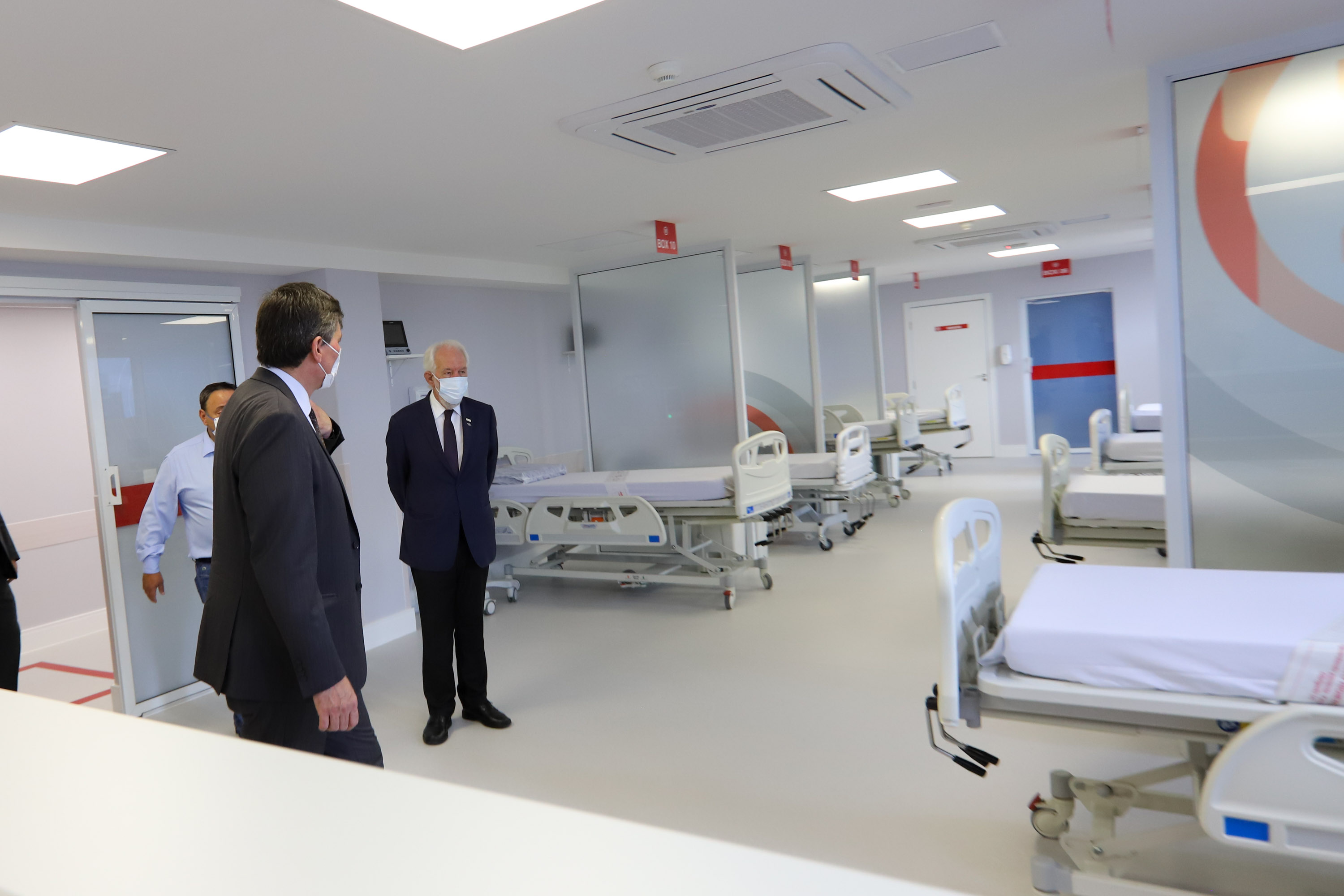 Na inauguração de unidade de queimados, Piana reforça parceria do Estado com Hospital Evangélico Mackenzie