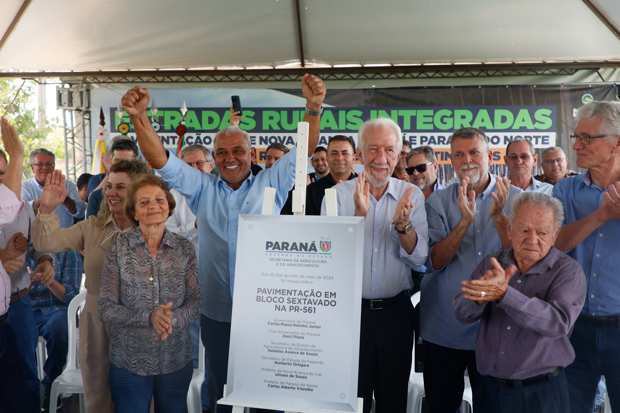 Estado inaugura pavimentação de estrada que liga Paraíso do Norte a Nova Aliança do Ivaí