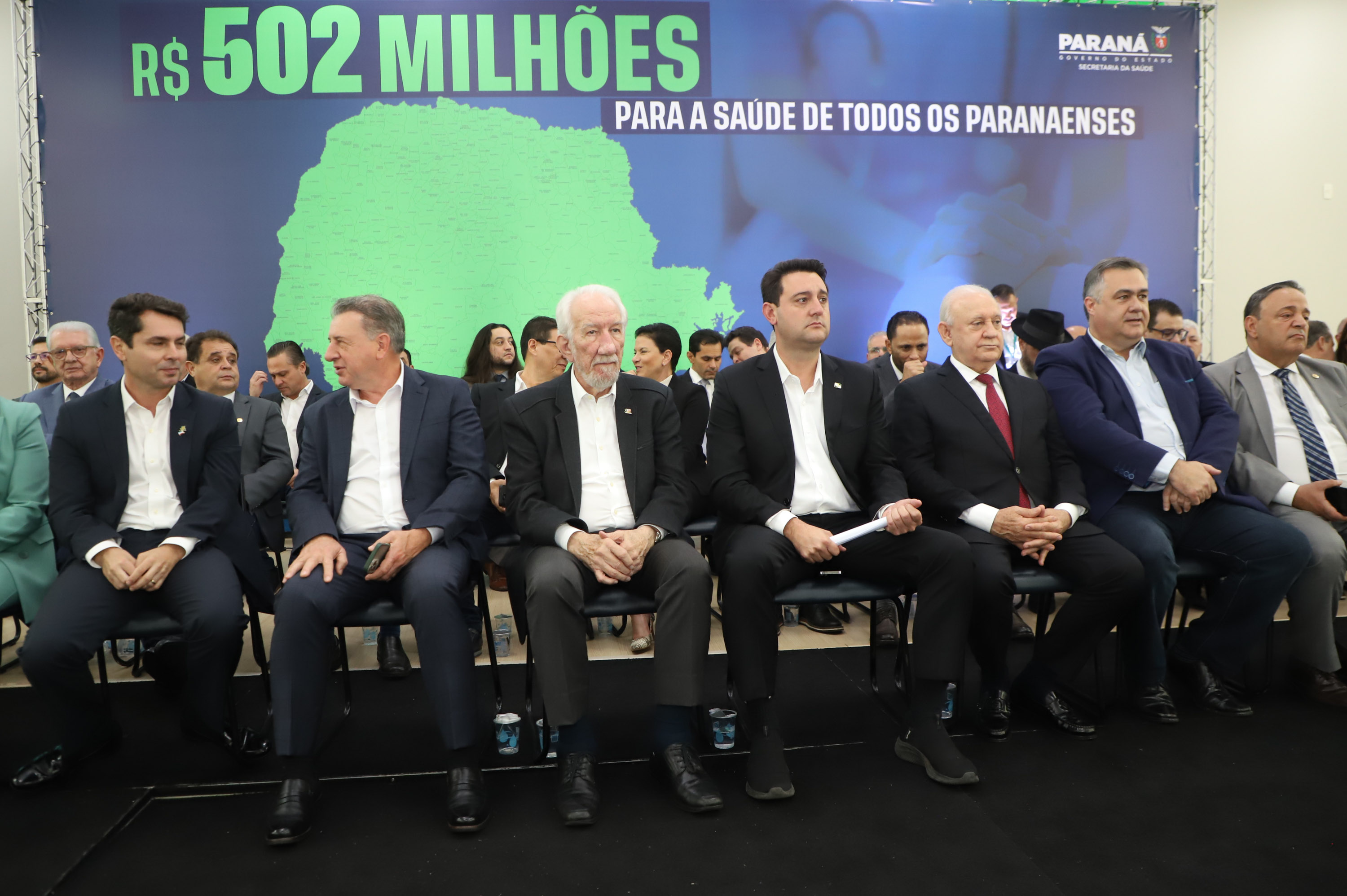 Governador libera R$ 502 milhões para fortalecer regionalização de saúde