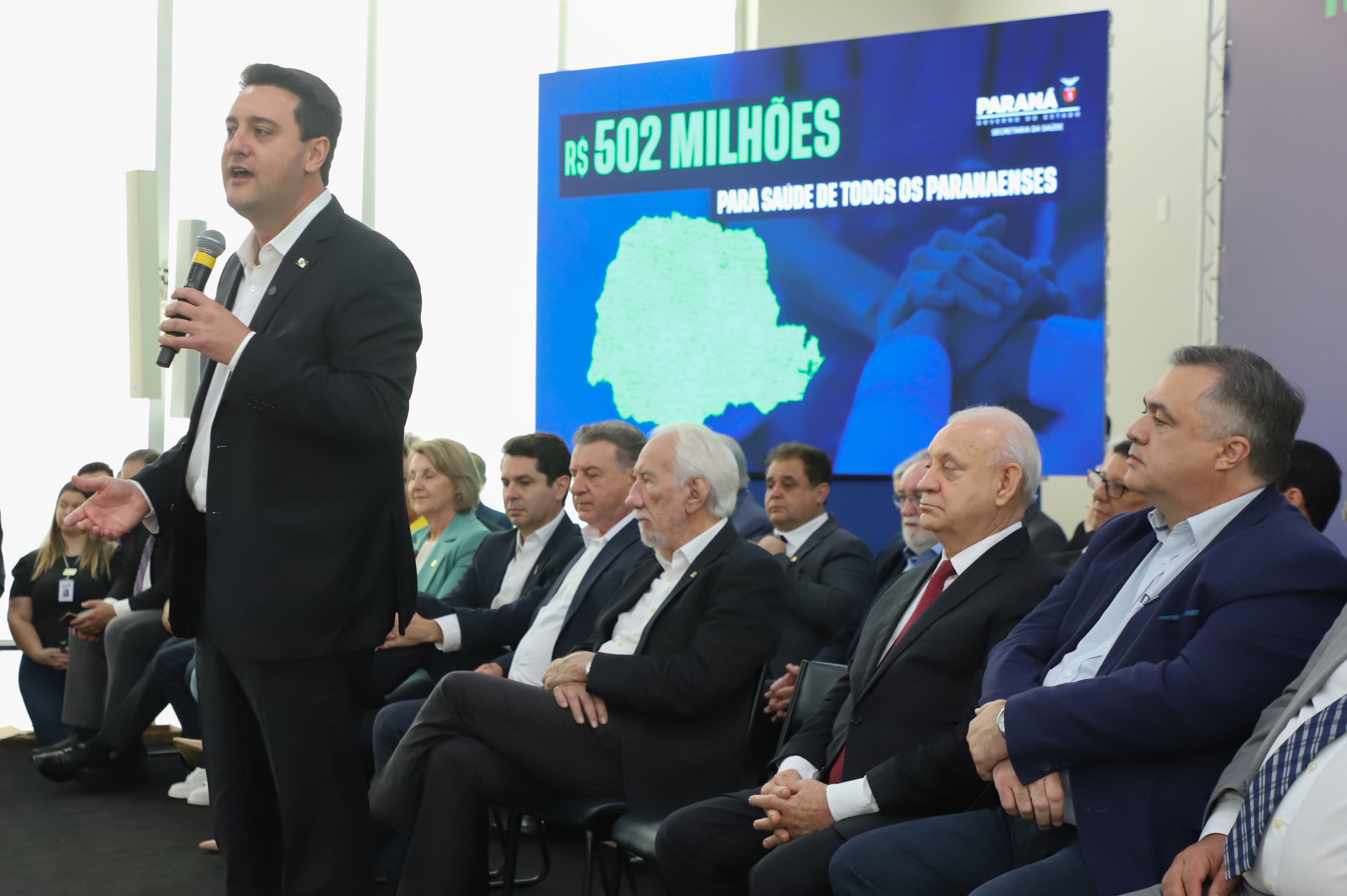 Governador libera R$ 502 milhões para fortalecer regionalização de saúde