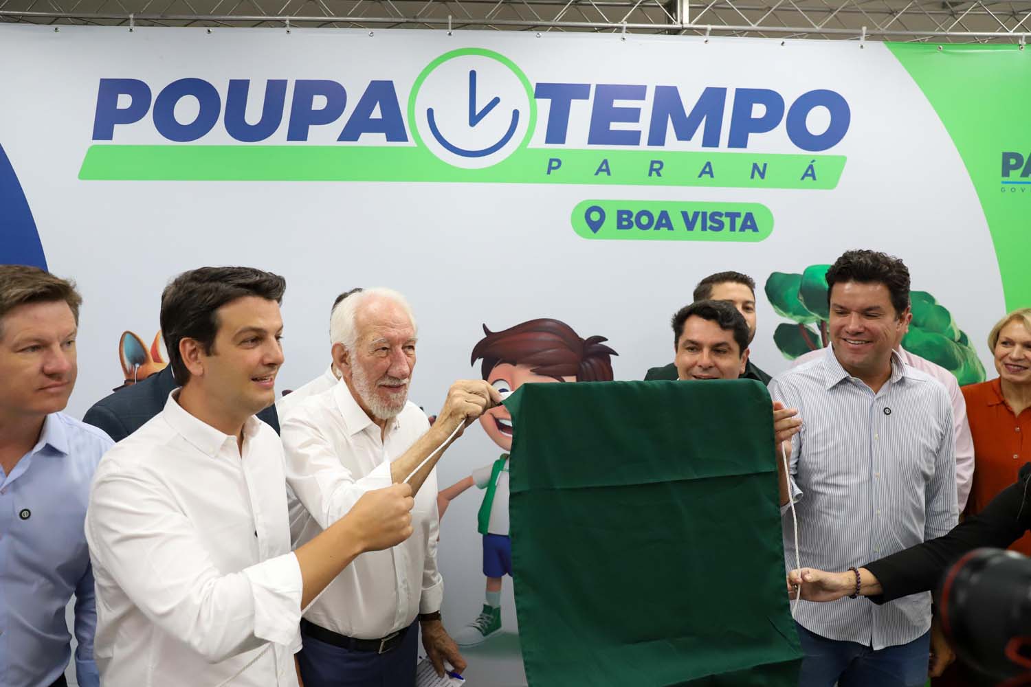 Governo inaugura 3ª unidade do Poupatempo Paraná em Curitiba, a 12ª no Estado