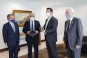 Darci Piana recebe governador argentino de Tucumán