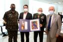 Governador apresenta ao presidente do Superior Tribunal Militar projeto da ESA em Ponta Grossa