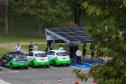 Palácio Iguaçu recebe posto para abastecer com energia solar os veículos elétricos da frota do Estado