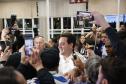 Ratinho Junior é reeleito com a maior votação da história do Paraná