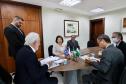 Vice-governador recebe livro que narra 50 anos da relação de irmandade entre Paraná e Hyogo