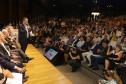 Programa de pavimentação inclui eficiência energética, logística reversa e plantio de árvores