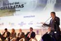 Governador apresenta potenciais turísticos do Paraná na abertura do Festival das Cataratas