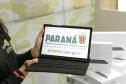 Governo do Paraná começa a entregar 50 mil tablets para uso de alunos da rede estadual