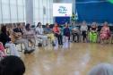 Moradoras de asilo comemoram Dia das Mães com café da tarde no Palácio Iguaçu