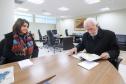 Piana recebe cônsul de Luxemburgo e conhece projeto de peça sobre Augusto Stresser