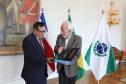Piana apresenta a embaixador da Costa Rica bons resultados na educação e no turismo