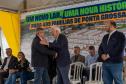 499 famílias de Ponta Grossa recebem chaves da casa própria com apoio do Estado