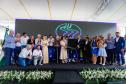 O governador Carlos Massa Ratinho Junior participou nesta sexta-feira (13) da inauguração da Pequena Central Hidrelétrica (PCH) Tito, em Clevelândia, na região Sudoeste do Paraná. A unidade, que fica às margens do Rio Chopim, tem capacidade instalada de 30 Megawatts, que é suficiente para atender cerca de 75 mil residências.  A PCH Tito é fruto de um investimento privado de cerca de R$ 240 milhões feito pela família Carraro, que também atua na região na produção de papel. Entre obras e operação da central, 