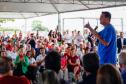 Governo entrega título de domínio de área onde vivem 350 famílias em Pontal do Paraná