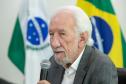 Governador em exercício recebe homenagem de representantes comerciais