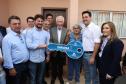 Com piscina e mobília, Ratinho Junior inaugura Condomínio do Idoso de Arapongas