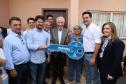 Com piscina e mobília, Ratinho Junior inaugura Condomínio do Idoso de Arapongas