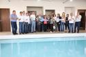 Com piscina e mobília, Ratinho Junior inaugura Condomínio do Idoso de Arapongas