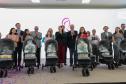 Com carrinhos e acessórios, Estado inicia distribuição inédita de 10 mil kits para mães e bebês
