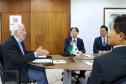 Piana recebe cônsul-geral da Coreia do Sul para tratar da instalação da LG no Paraná