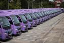 Paraná entrega 40 ônibus e 82 carros para reforçar cuidado às mulheres e pessoas idosas
