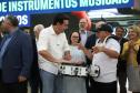 Estado entrega instrumentos musicais a 90 cidades e libera R$ 100 milhões para a cultura