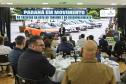 Em reunião com taxistas, governador destaca linha de crédito para a categoria