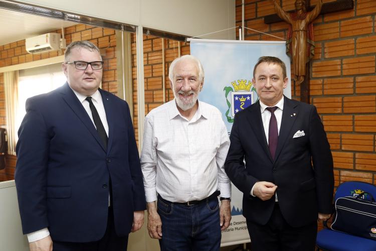 Vice-governador participa do 32º Show Rural Coopavel, em Cascavel, com agenda intensa e coordenando comitiva de lideranças empresariais