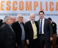  Vice-governador participa do lançamento do programa Descomplica 