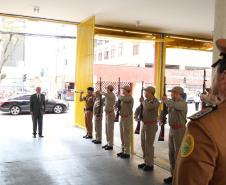 Corpo de Bombeiros condecora Piana
