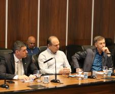 Governo e bancada federal do Paraná discutem concessão de rodovias