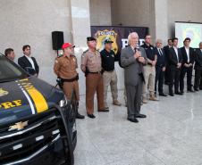 Entrega de viaturas para a PRF