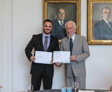 Governo do Paraná amplia diálogo com a juventude