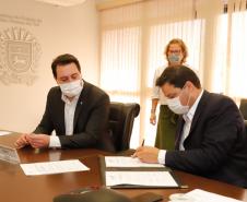 Paraná e Mato Grosso do Sul firmam acordo para ampliar malha ferroviária