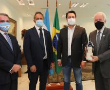 Governador apresenta corredor bioceânico a embaixador da Argentina