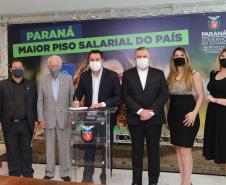 Governador ratifica novo salário mínimo regional do Paraná, o maior do País