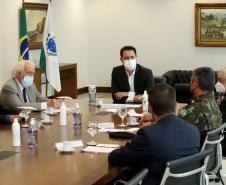 Governador apresenta ao presidente do Superior Tribunal Militar projeto da ESA em Ponta Grossa