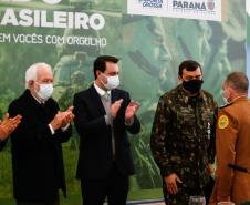 Governador recebe comandante do Exército e apresenta estrutura do Paraná para Escola de Sargentos
