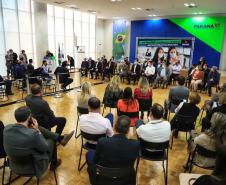 Paraná investe R$ 128 milhões e garante promoção e progressão de servidores da educação 