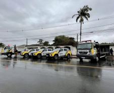 Vice-governador entrega seis veículos para operações da PM no Litoral