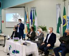 Em Irati, vice-governador destaca investimentos no Paraná a prefeitos do Centro-Sul