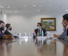 Governos do Paraná e Paraguai buscam ampliar parcerias via Porto de Paranaguá